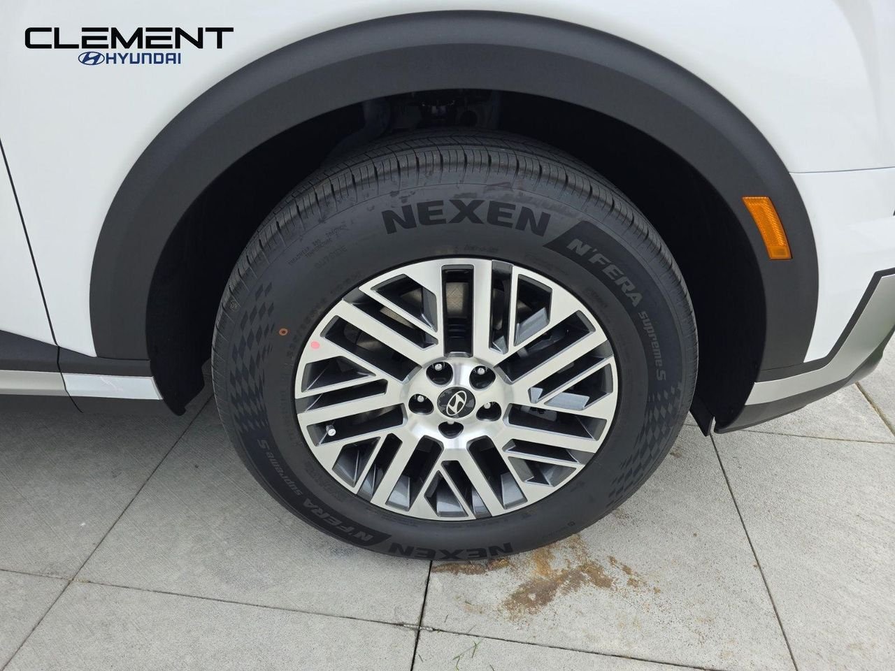 New 2026 White Hyundai SEL AWD image 34
