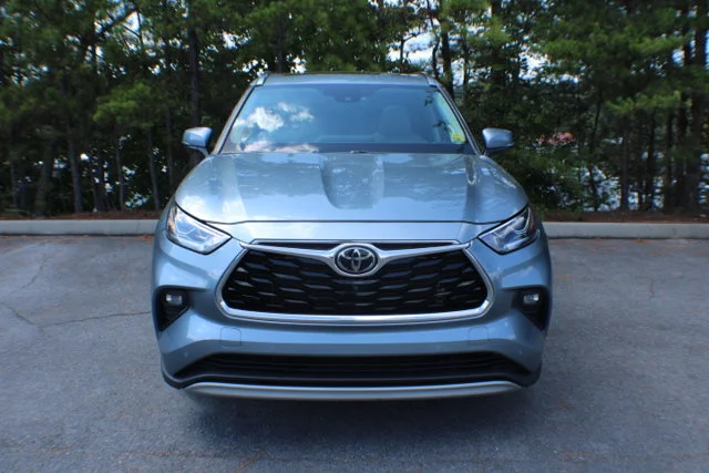 Used 2021 Blueprint Toyota Platinum image 16