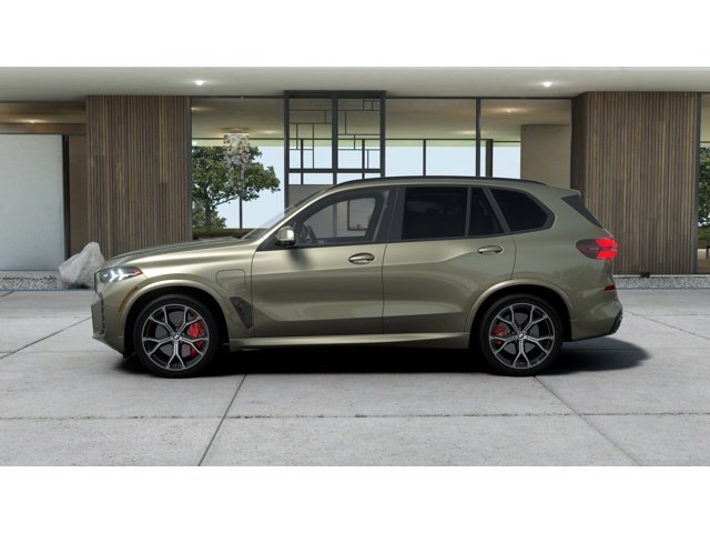 New 2026 Manhattan Green Metallic BMW xDrive50e image 4