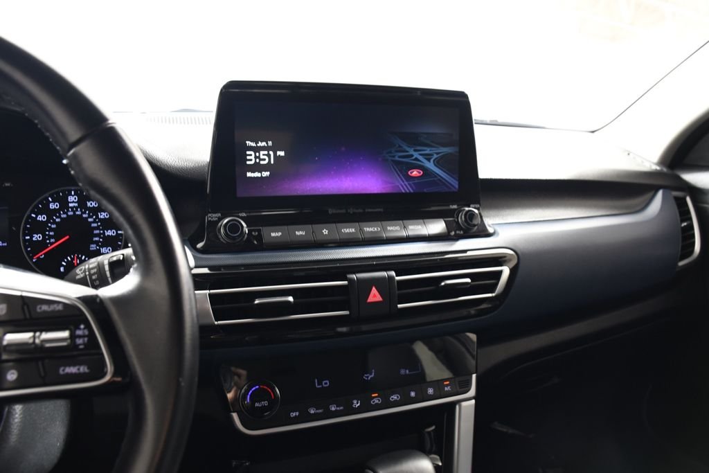 Used 2023 Steel Gray Kia S image 32