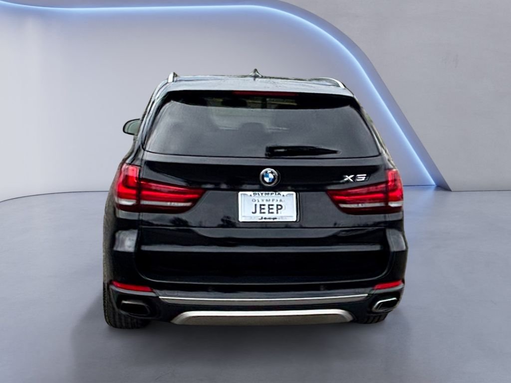 Used 2018 Black BMW xDrive40e image 4