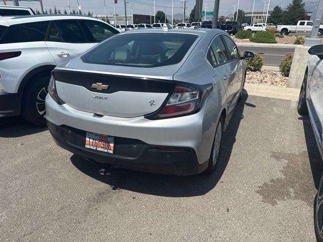 Used 2019 Silver Ice Metallic Chevrolet LT image 4