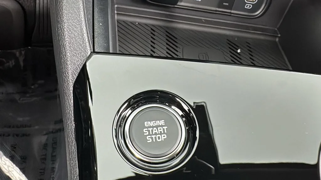 2025 Kia Sportage X-Line - Photo 24