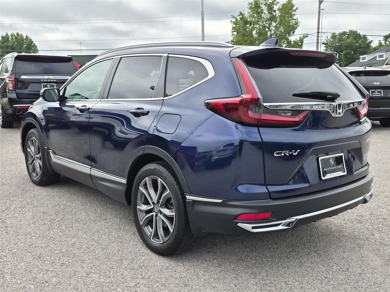 Used 2021 Obsidian Blue Pearl Honda Touring image 3