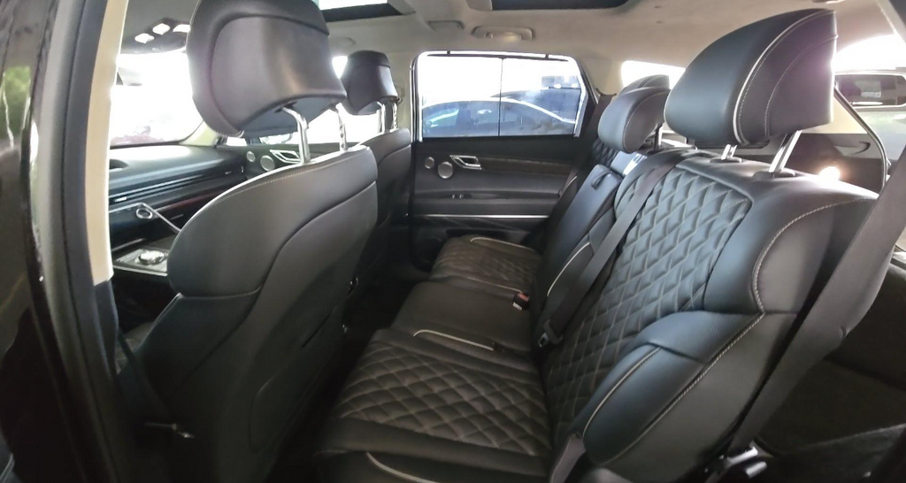 Used 2024 Black Genesis 3.5T image 8
