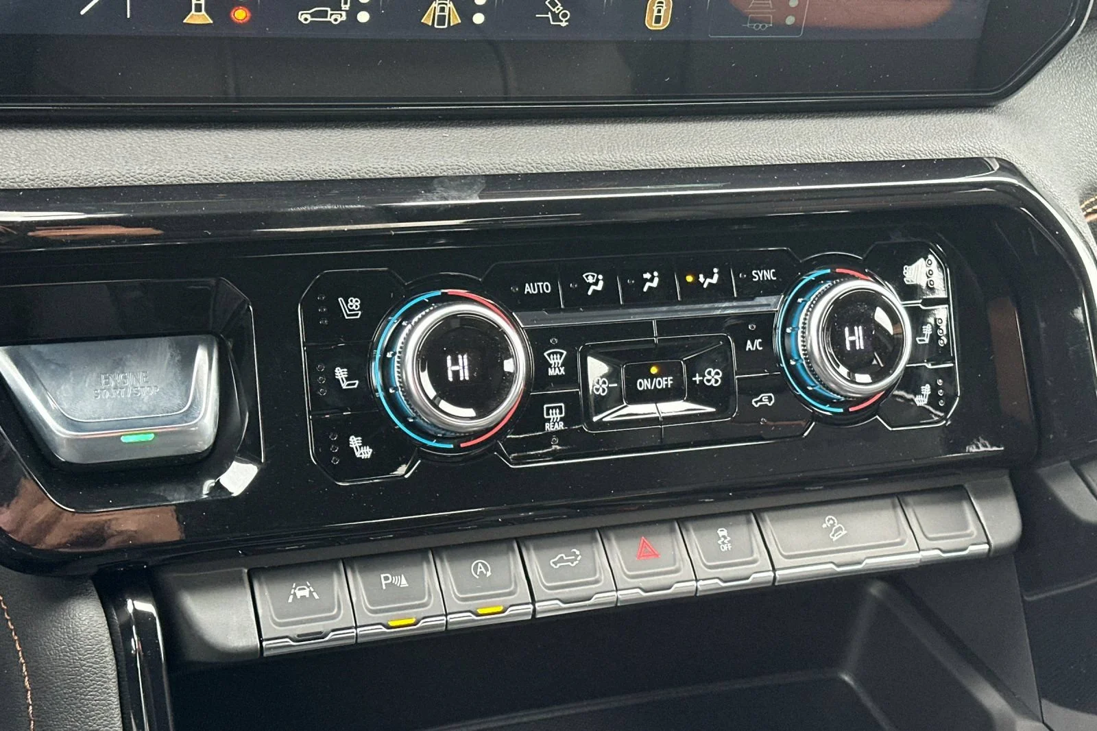2026 GMC Sierra 1500 AT4 - Photo 22