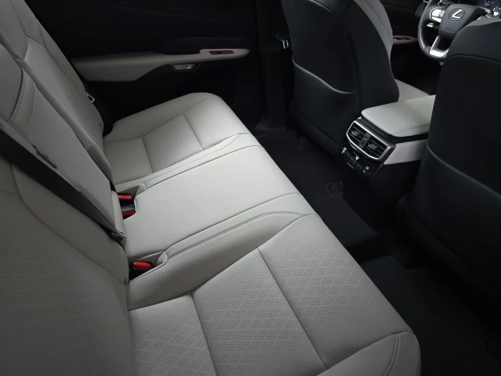 New 2026 Iridium Lexus PREMIUM PLUS image 10