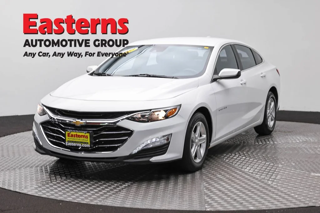 Used 2024 White Chevrolet LT image 1
