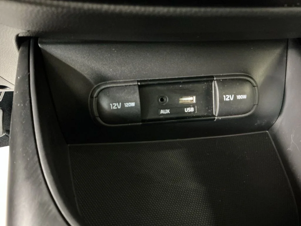 Certified Used 2019 Orange Kia Plus image 20