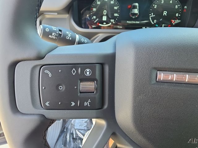 New 2026 Santorini Black Land Rover X-Dynamic SE image 22