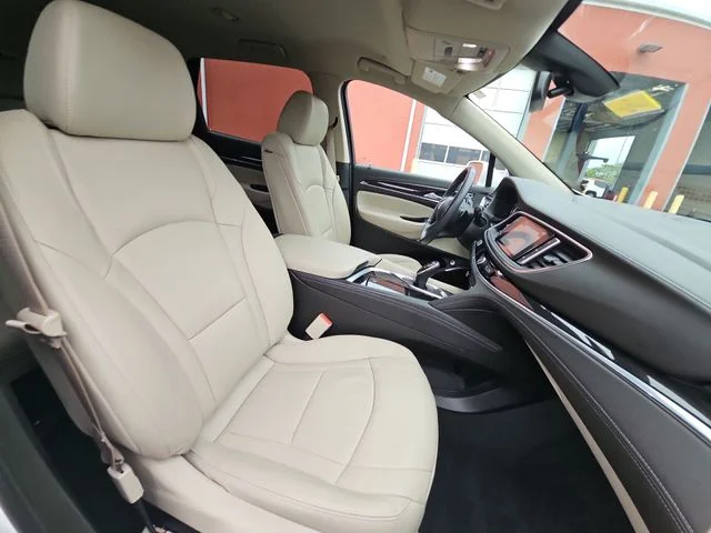 Used 2019 White Buick Premium Group image 31