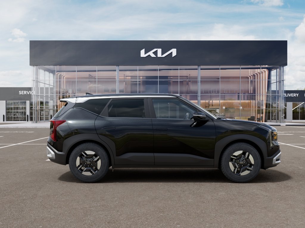 New 2027 Black Kia LX image 7
