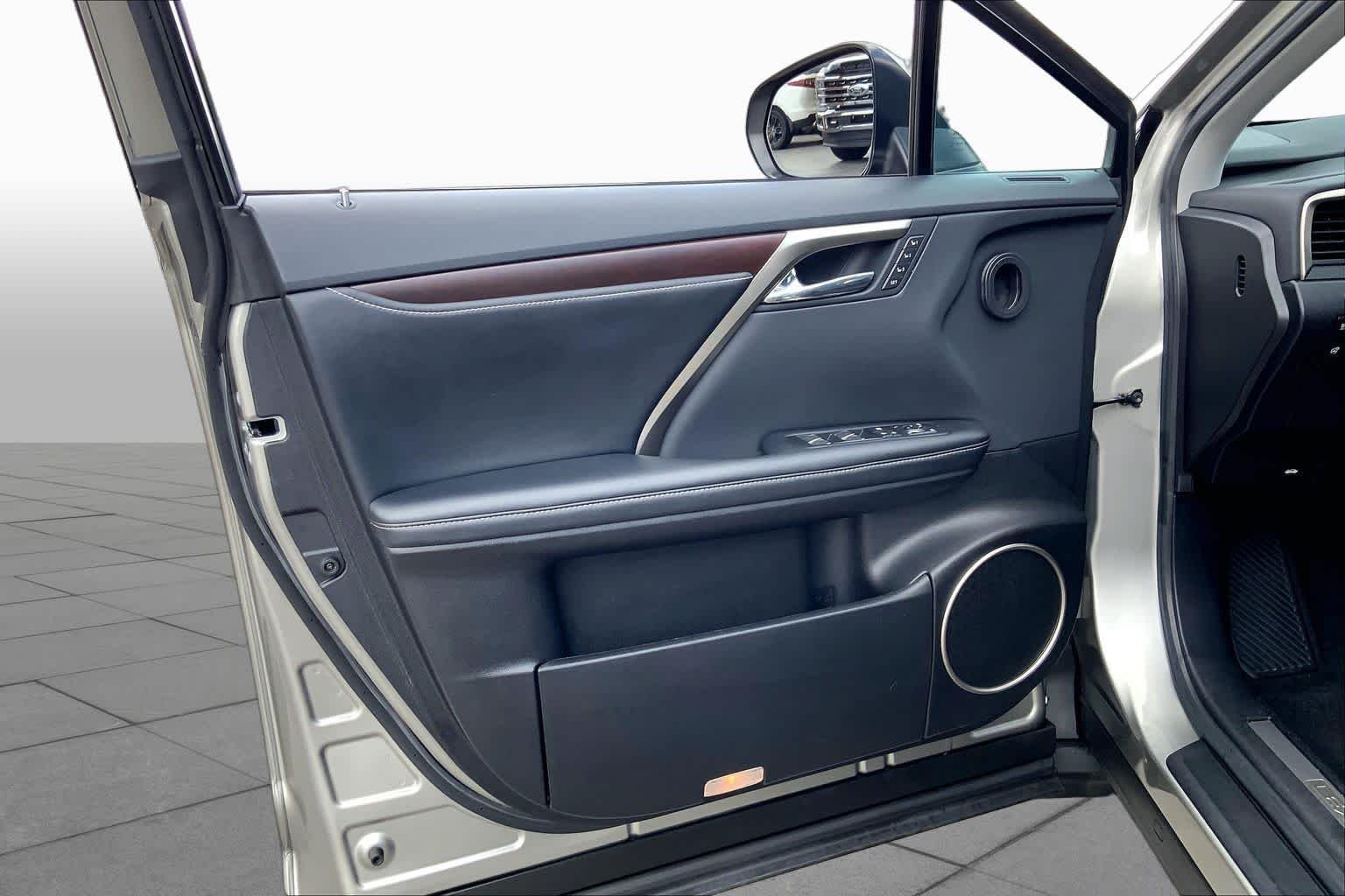 Used 2022 Atomic Silver Lexus  image 22