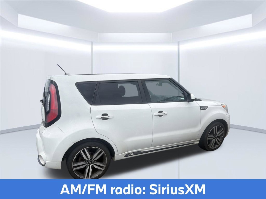 Used 2016 White Kia Plus image 5