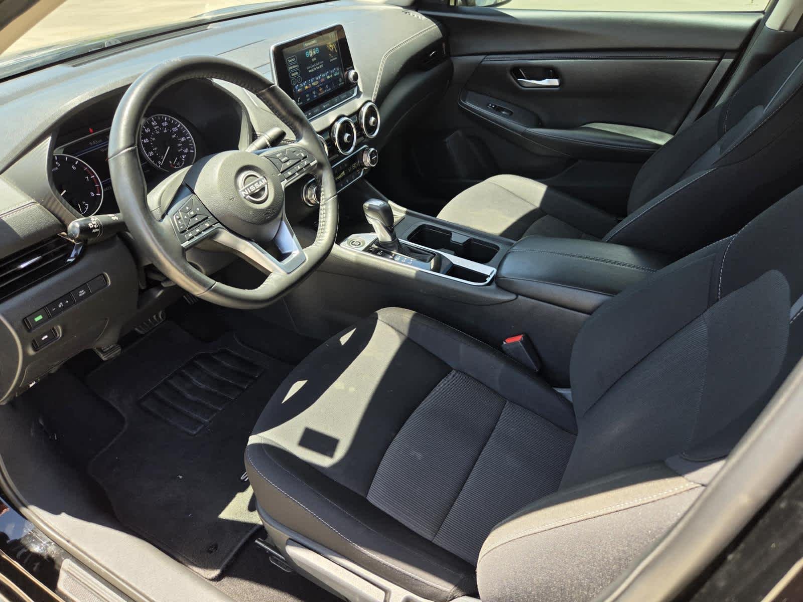 Used 2025 Super Black Nissan SV image 14