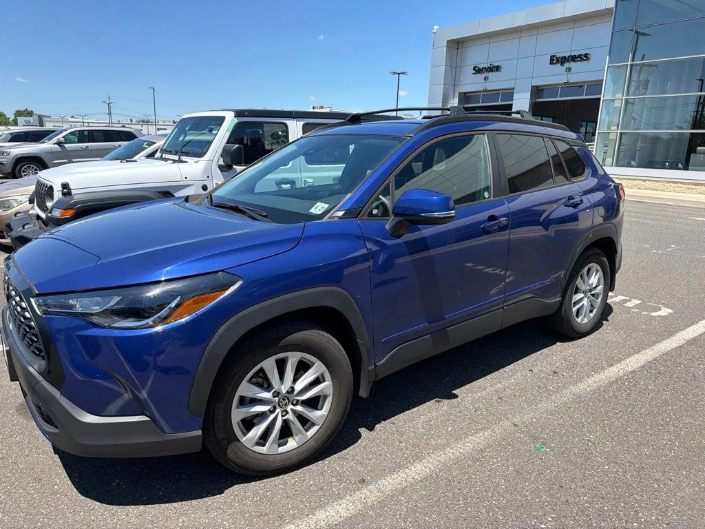 Used 2022 Blue Toyota LE image 1