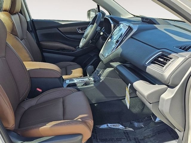 New 2026 CRYSTAL WHITE PEARL Subaru Touring 7-Passenger image 17