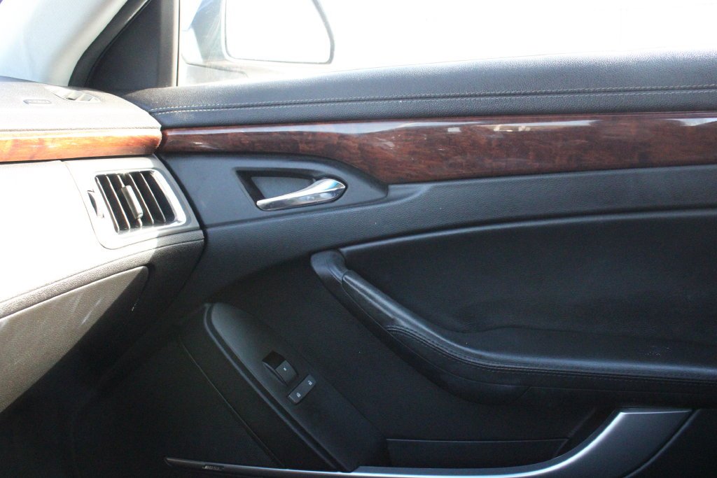 Used 2009 Thunder Gray ChromaFlair Cadillac Base image 20