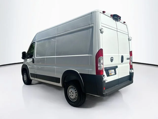 New 2026 Bright White Clear-Coat Exterior Paint RAM  image 5