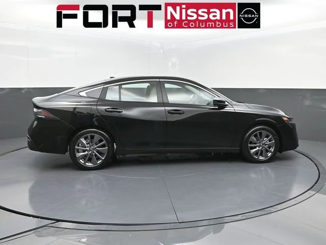 New 2026 Super Black Nissan SL image 8