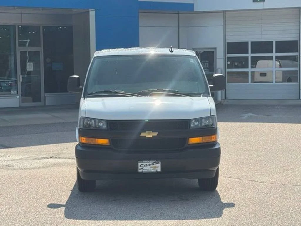 2025 Chevrolet Express Cargo Work Van - Photo 30