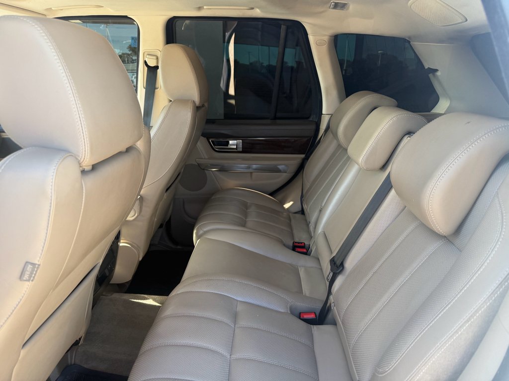 Used 2013 Fuji White Land Rover HSE LUX image 12