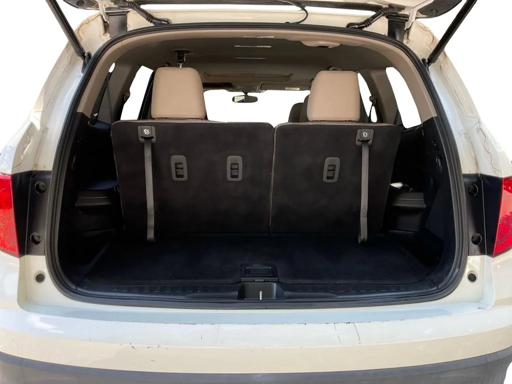 Used 2017 White Honda EX-L image 13