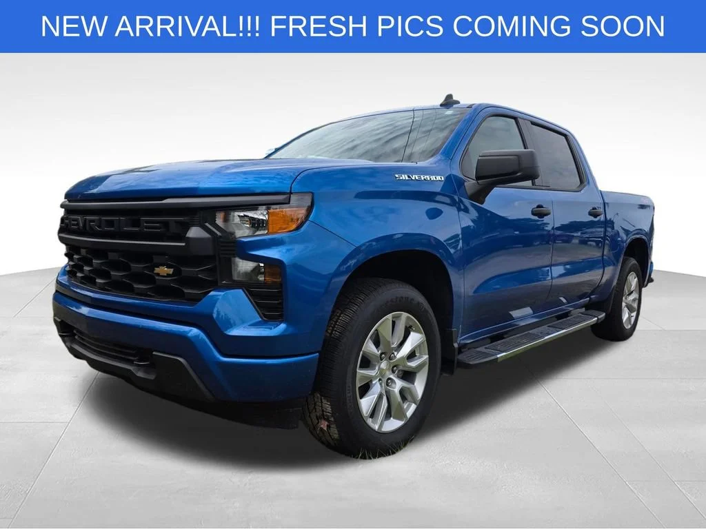 Used 2024 Glacier Blue Metallic Chevrolet Custom image 10
