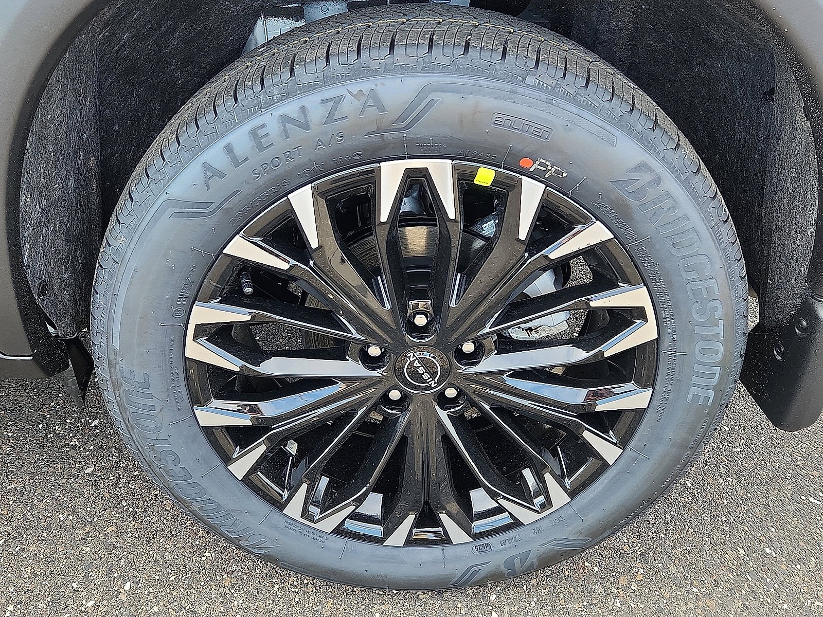 New 2026 Everest White Pearl TriCoat Nissan Dark Armor™ image 5