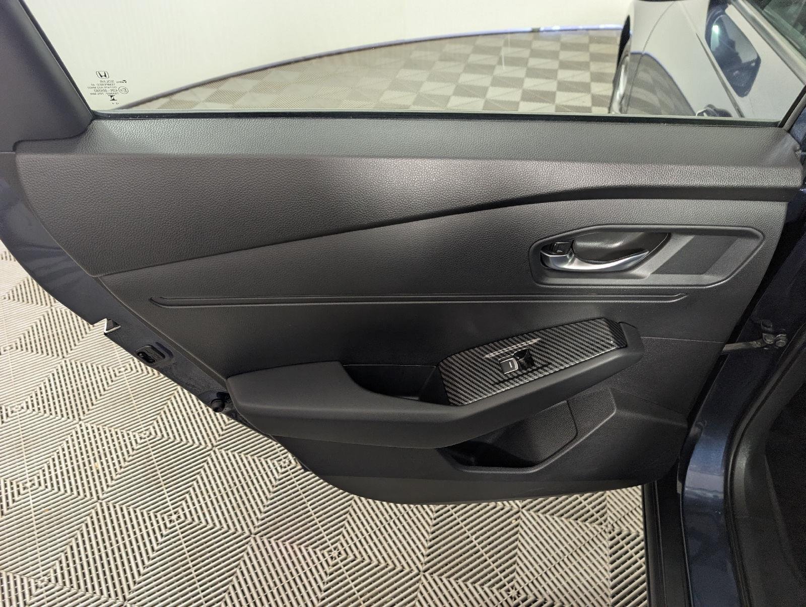 2024 Honda Accord EX - Photo 30