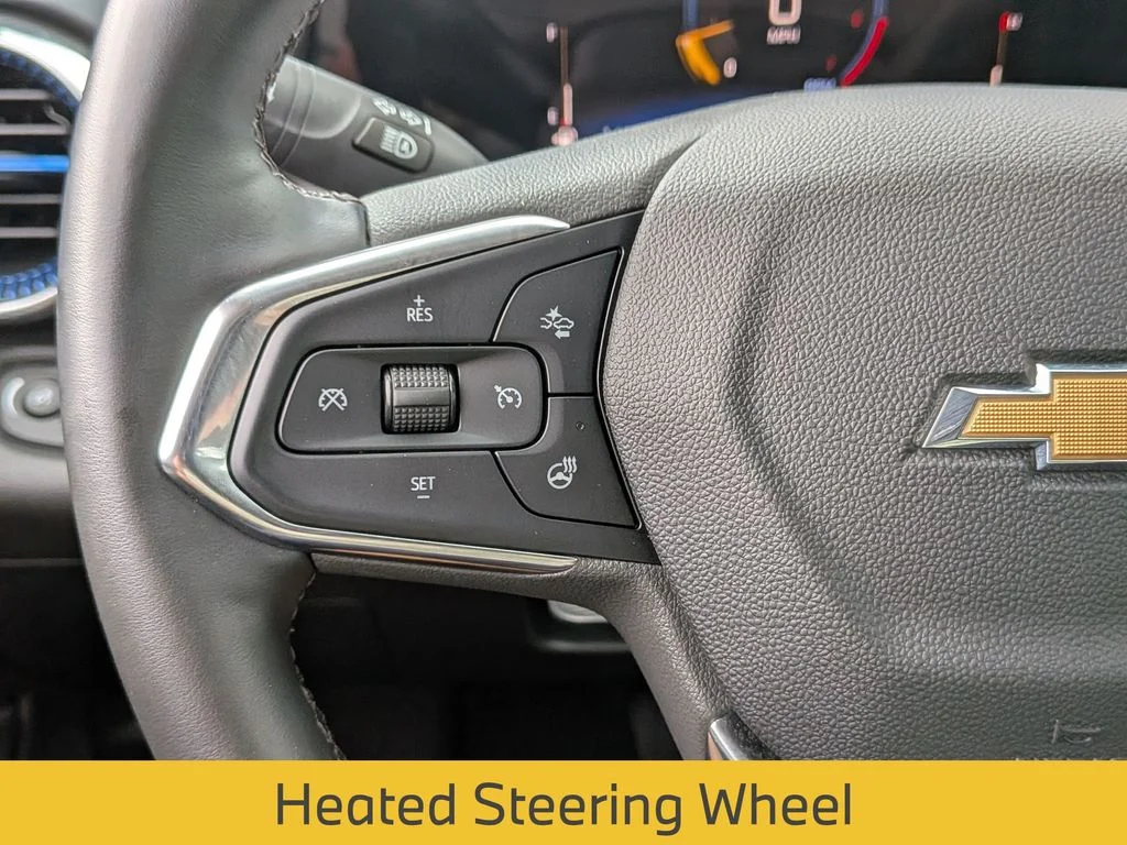 Used 2025 Red Chevrolet LT image 18