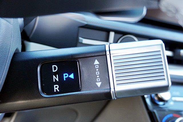New 2026 Green Hyundai SEL FWD image 35