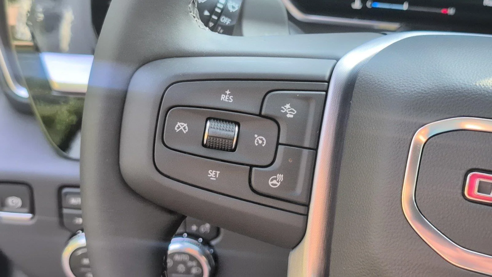 New 2026 Summit White GMC SLT image 30
