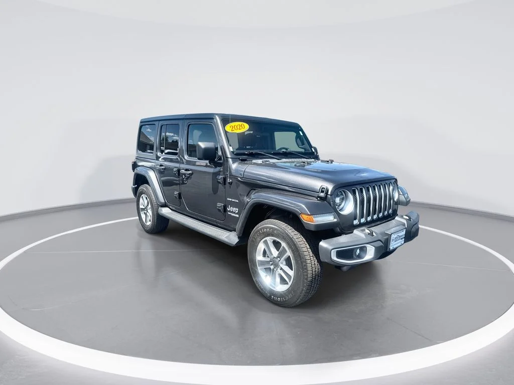 Used 2020 Gray Jeep Unlimited Sahara image 2