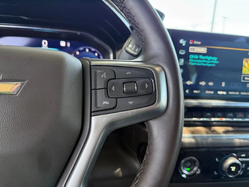 Used 2023 Red Chevrolet LT image 25