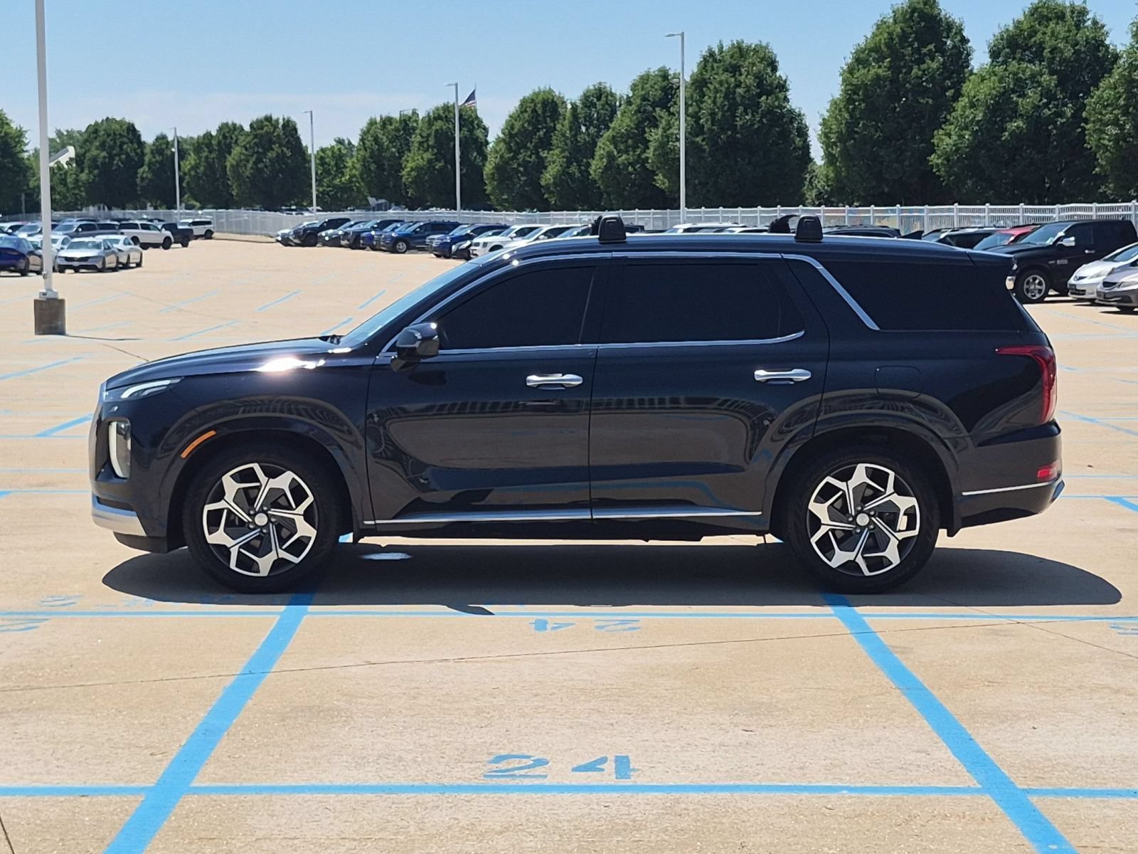 Used 2021 Moonlight Cloud Hyundai Calligraphy image 9