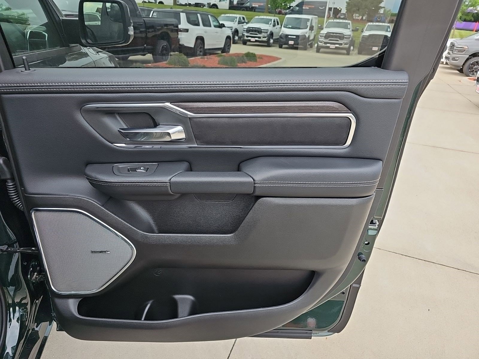 New 2026 Serrano Green Metallic Ram Laramie image 15