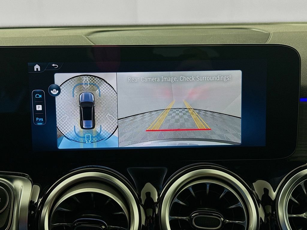 Used 2026 Gray Mercedes-Benz GLB 250 image 14