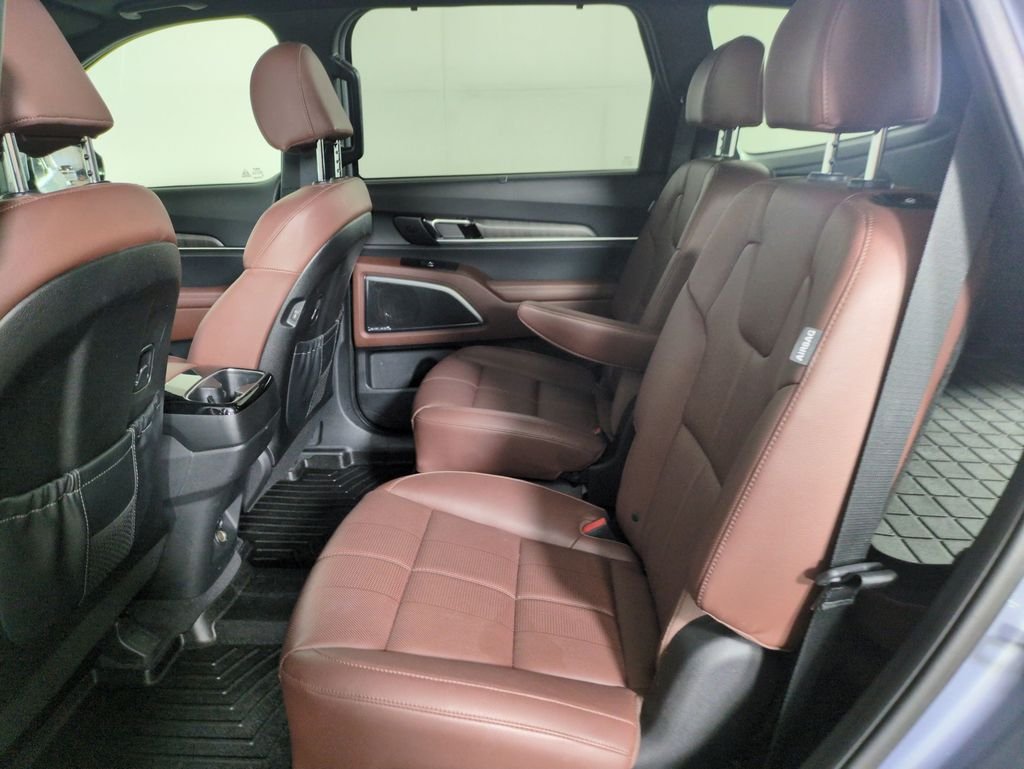 Used 2024 Silver Kia SX image 24