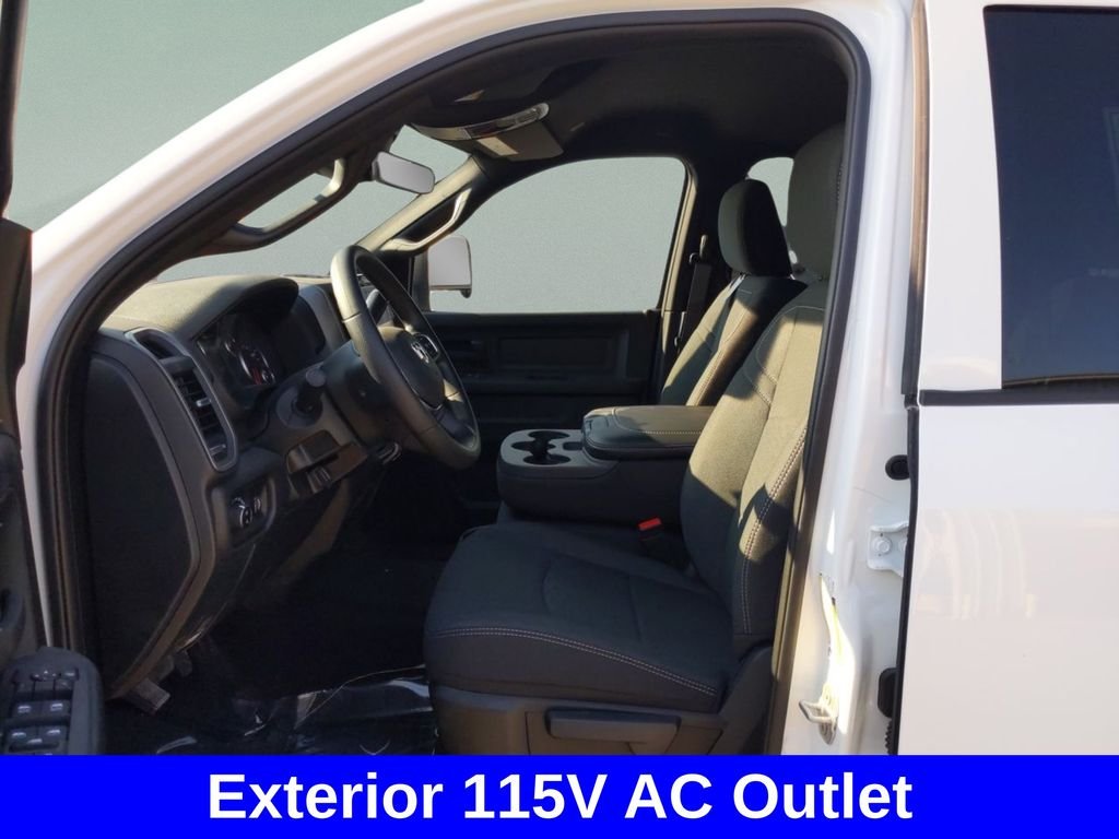 2026 RAM 3500 Tradesman - Photo 11