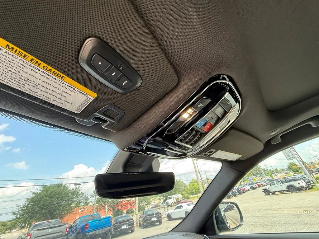 Used 2024 Black Jeep Summit image 24
