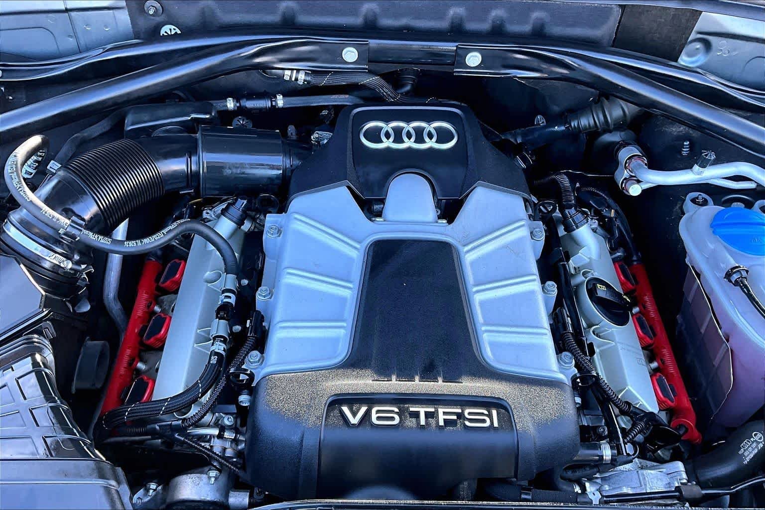 Used 2016 Daytona Gray Pearl Effect Audi Premium Plus image 32