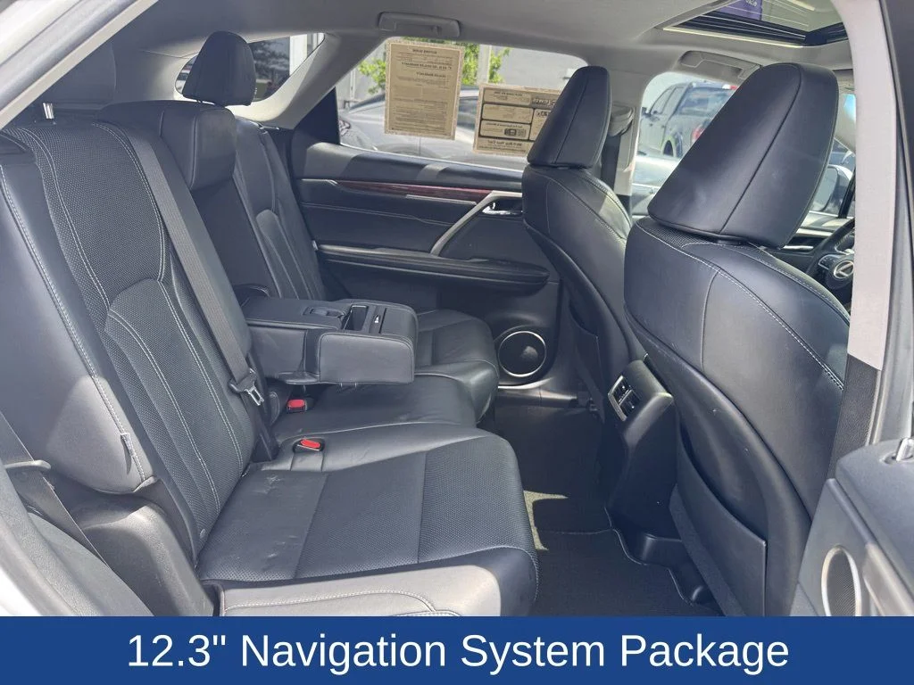 Used 2019 White Lexus 350L image 22
