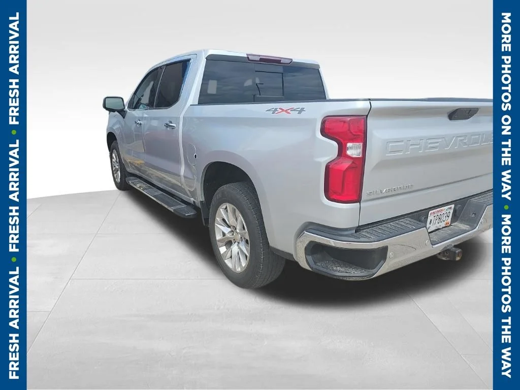 Used 2021  Chevrolet LTZ image 1