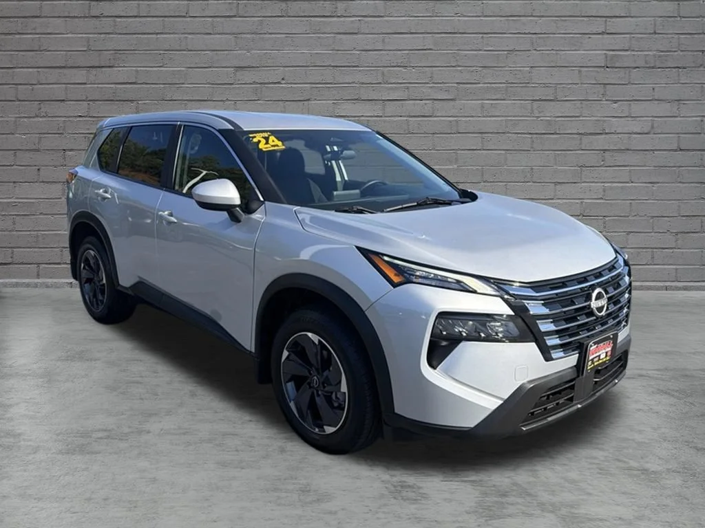 Used 2024 Silver Nissan SV image 1