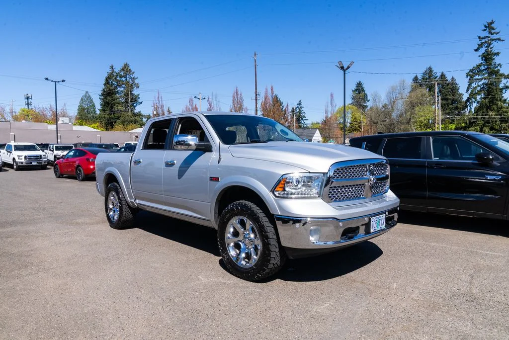 Used 2018 Silver Ram Laramie image 27