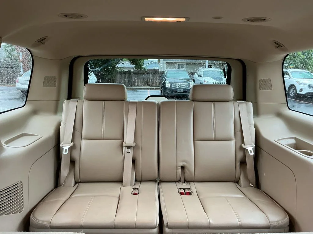 Used 2011 Black Chevrolet LT image 12