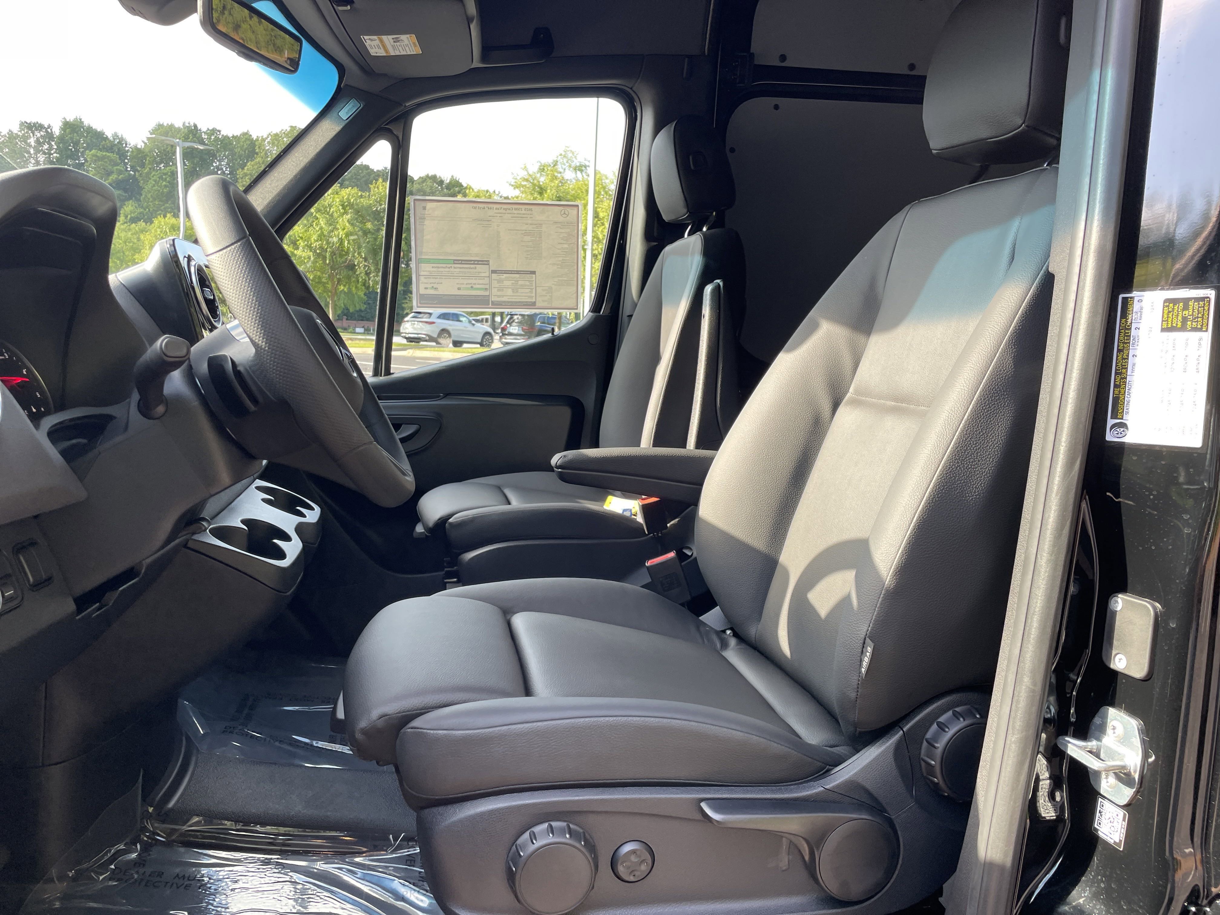 New 2025 Jet Black Mercedes-Benz 2500 Standard Roof I4 Diesel 144 RWD image 24
