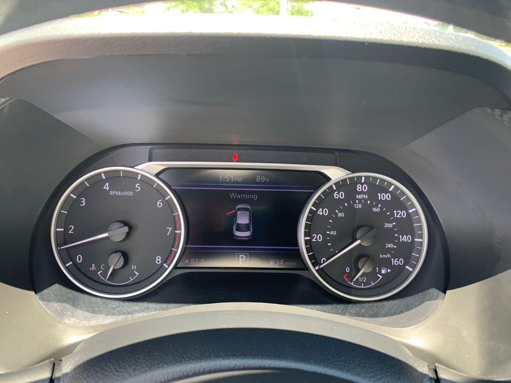 Used 2025 Red Nissan SV image 14