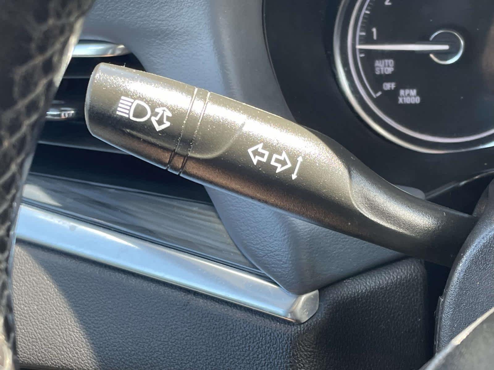 Used 2020 Satin Steel Metallic Buick Essence image 37